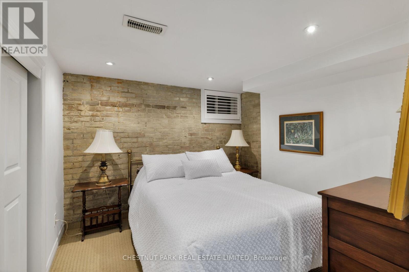 171 Glenholme Avenue, Toronto, Ontario  M6E 3C5 - Photo 33 - C12810836