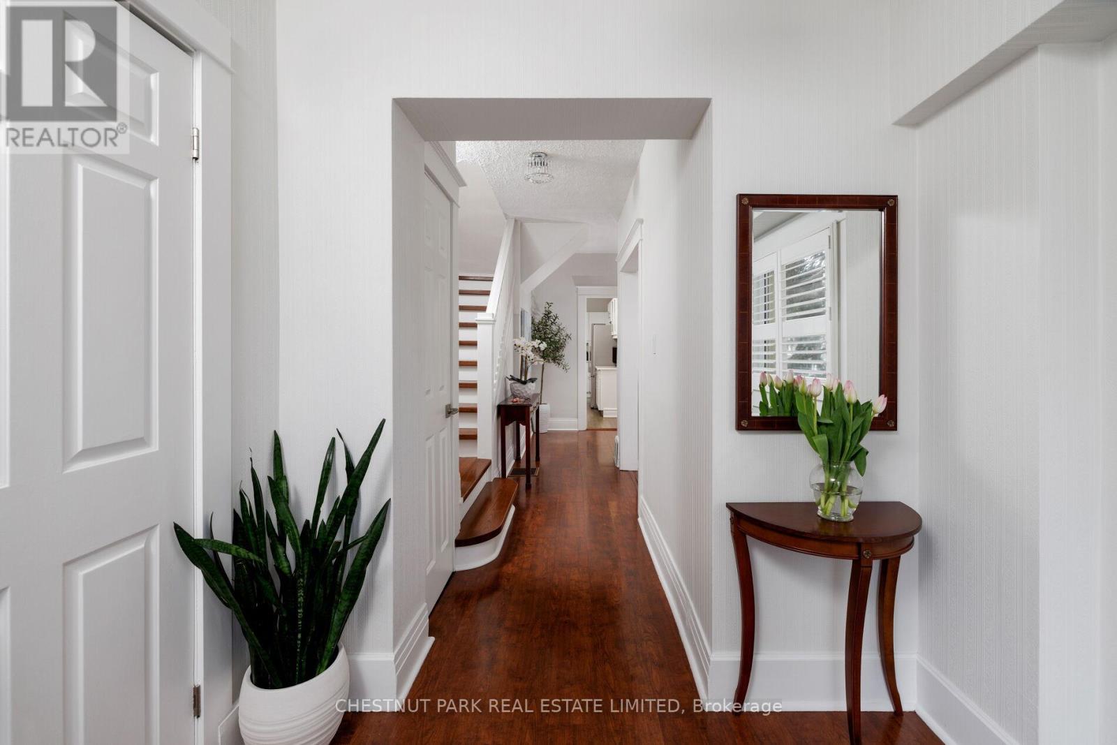 171 Glenholme Avenue, Toronto, Ontario  M6E 3C5 - Photo 4 - C12810836