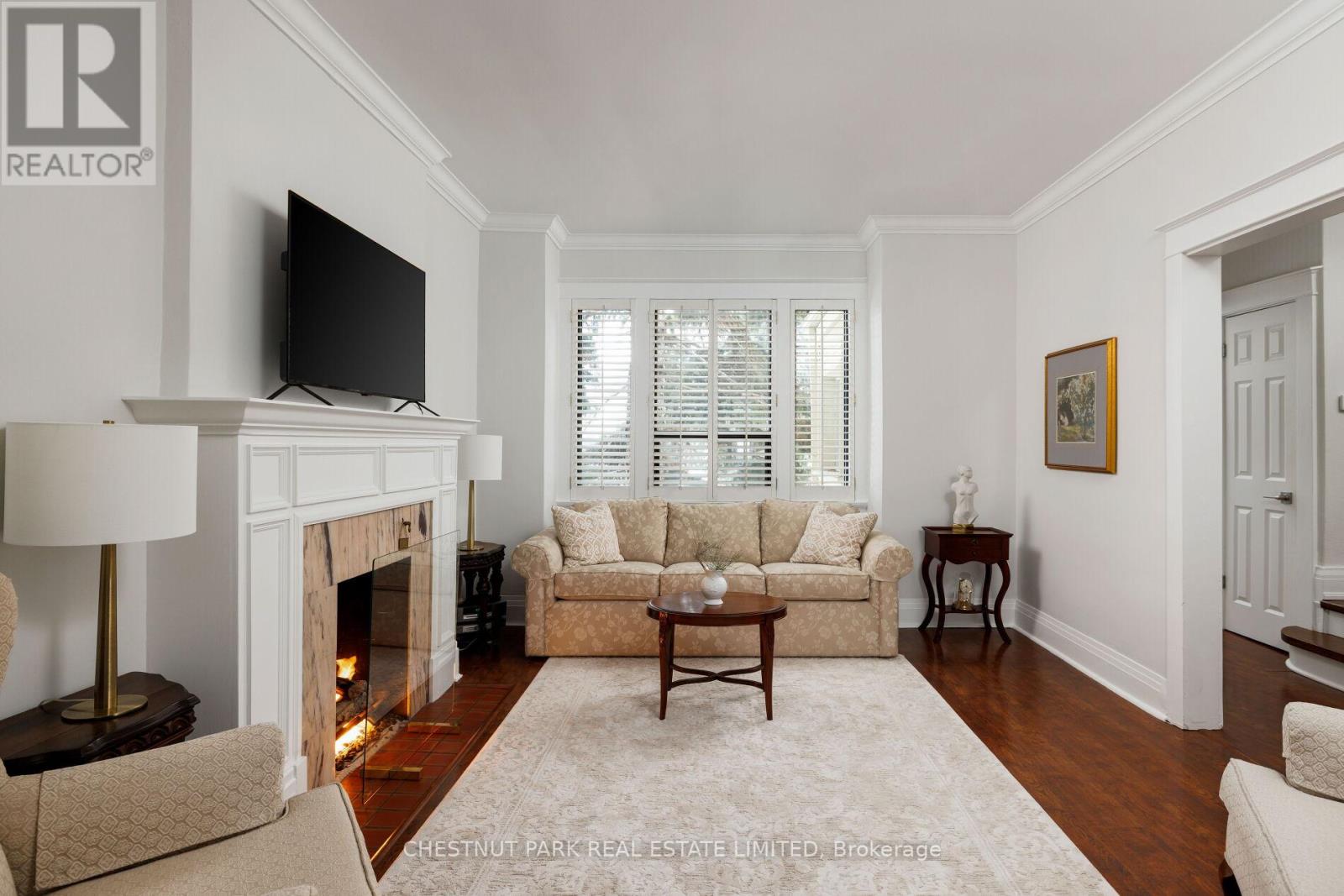 171 Glenholme Avenue, Toronto, Ontario  M6E 3C5 - Photo 7 - C12810836