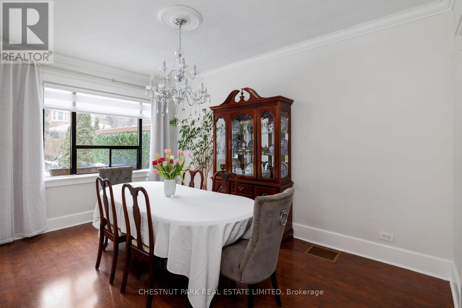 171 Glenholme Avenue, Toronto, Ontario  M6E 3C5 - Photo 9 - C12810836