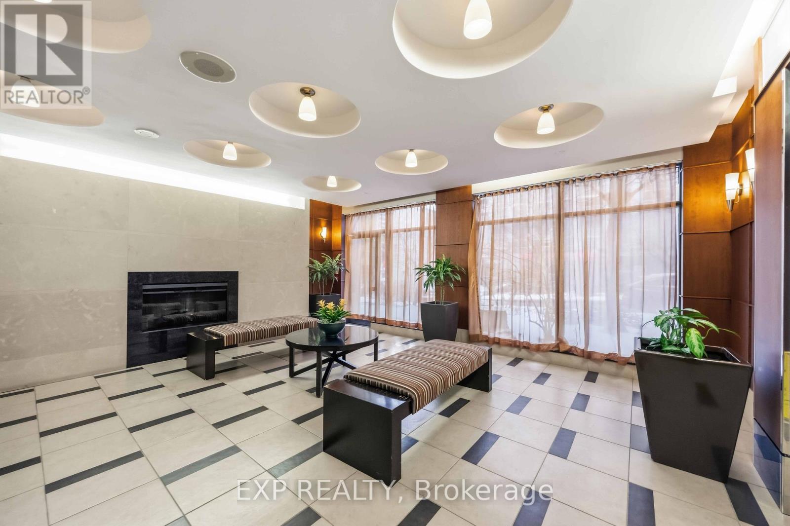 2806 - 10 Northtown Way, Toronto, Ontario  M2N 7L4 - Photo 24 - C12810840