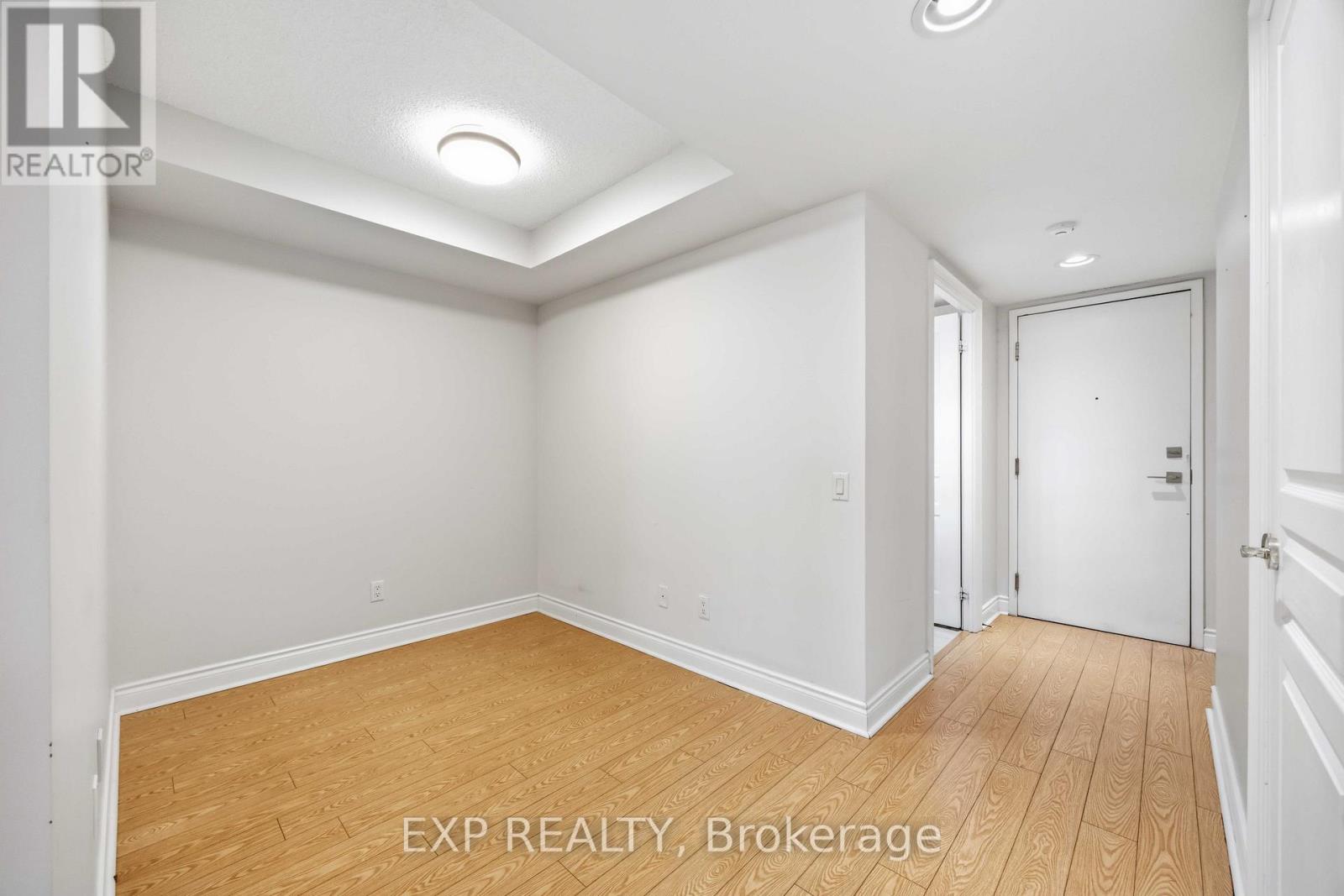 2806 - 10 Northtown Way, Toronto, Ontario  M2N 7L4 - Photo 5 - C12810840