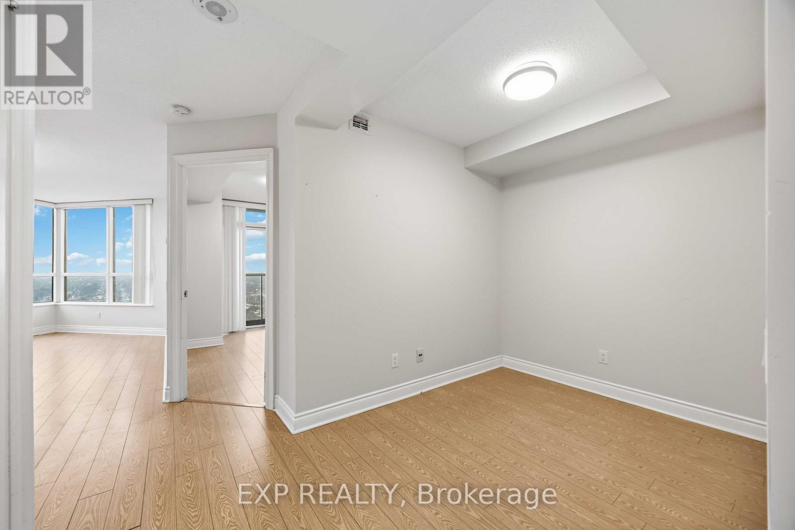 2806 - 10 Northtown Way, Toronto, Ontario  M2N 7L4 - Photo 7 - C12810840