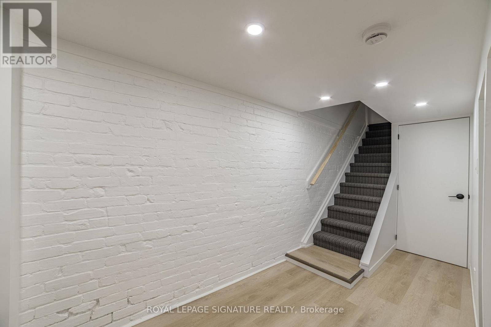 Bsmt - 103 Gloucester Street, Toronto, Ontario  M4Y 1M2 - Photo 10 - C12810902