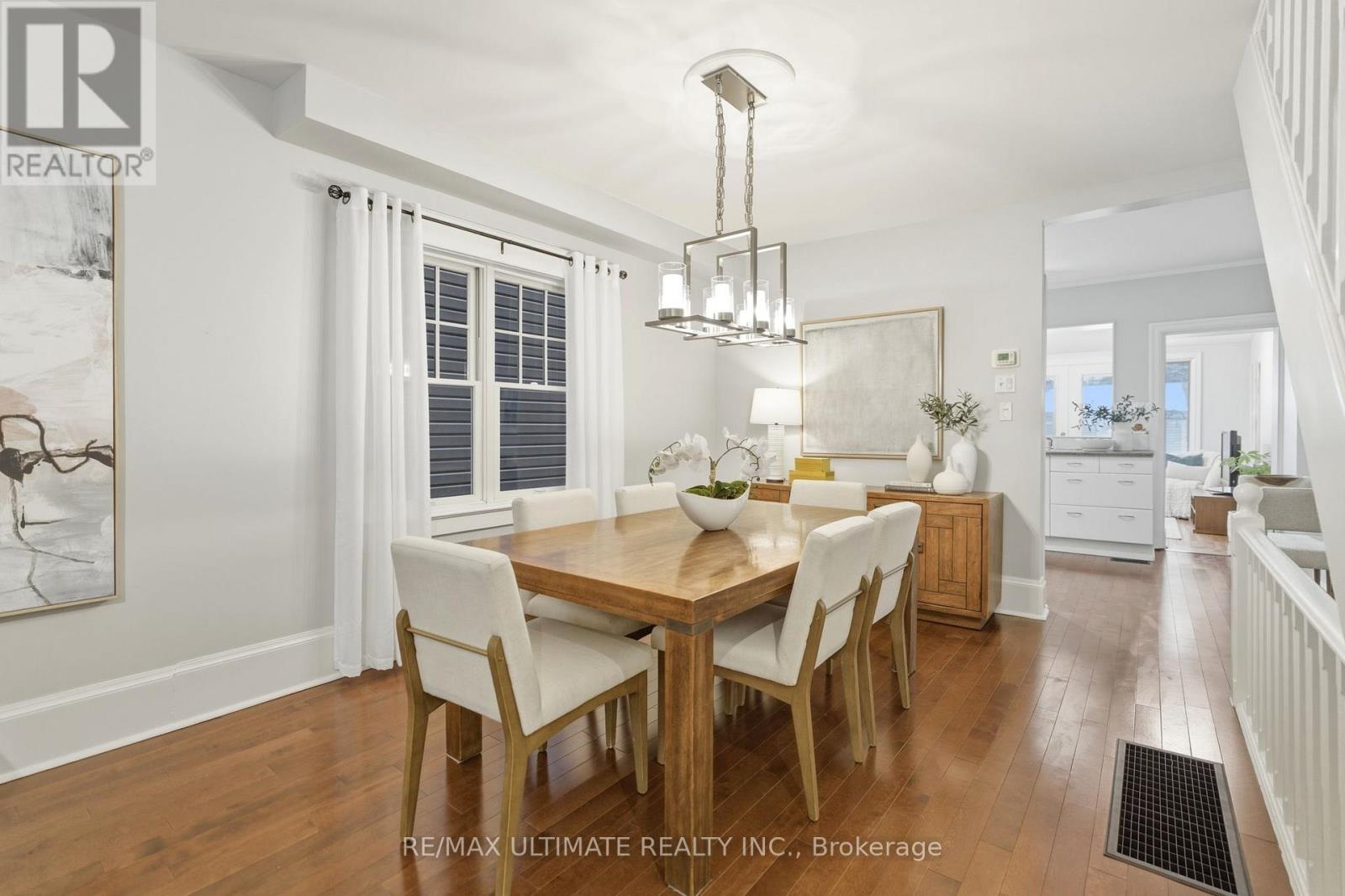 27 Osborne Avenue, Toronto, Ontario  M4E 3A8 - Photo 6 - E12810852