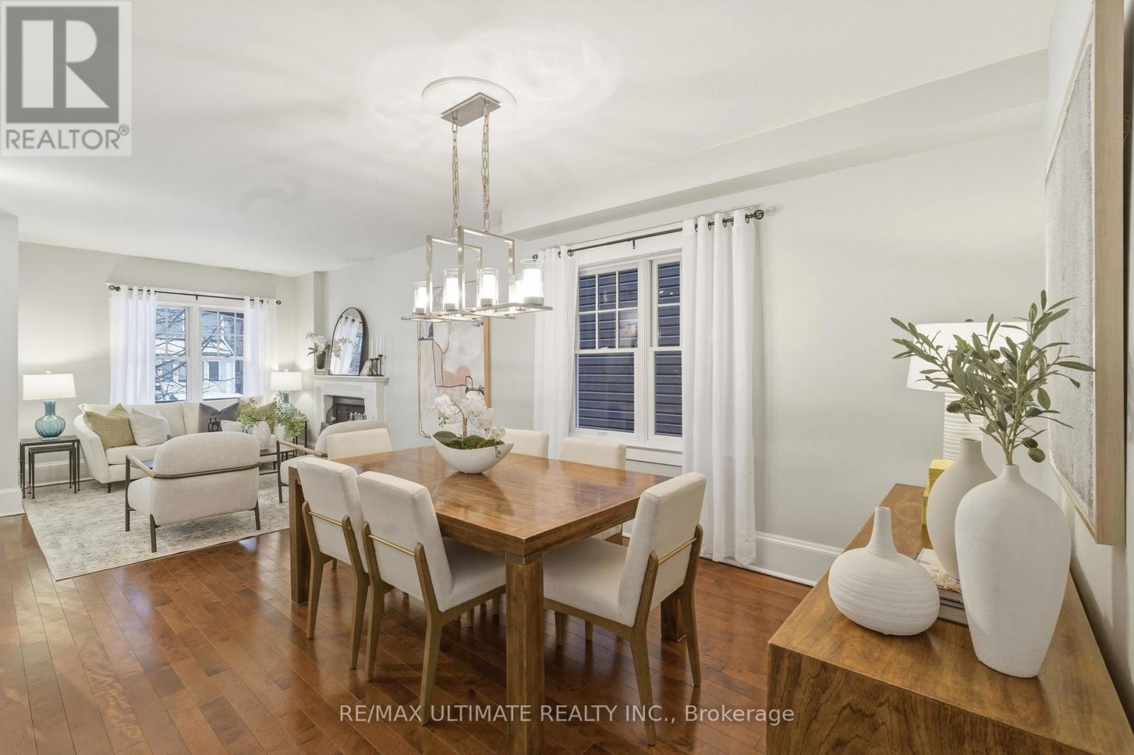 27 Osborne Avenue, Toronto, Ontario  M4E 3A8 - Photo 7 - E12810852