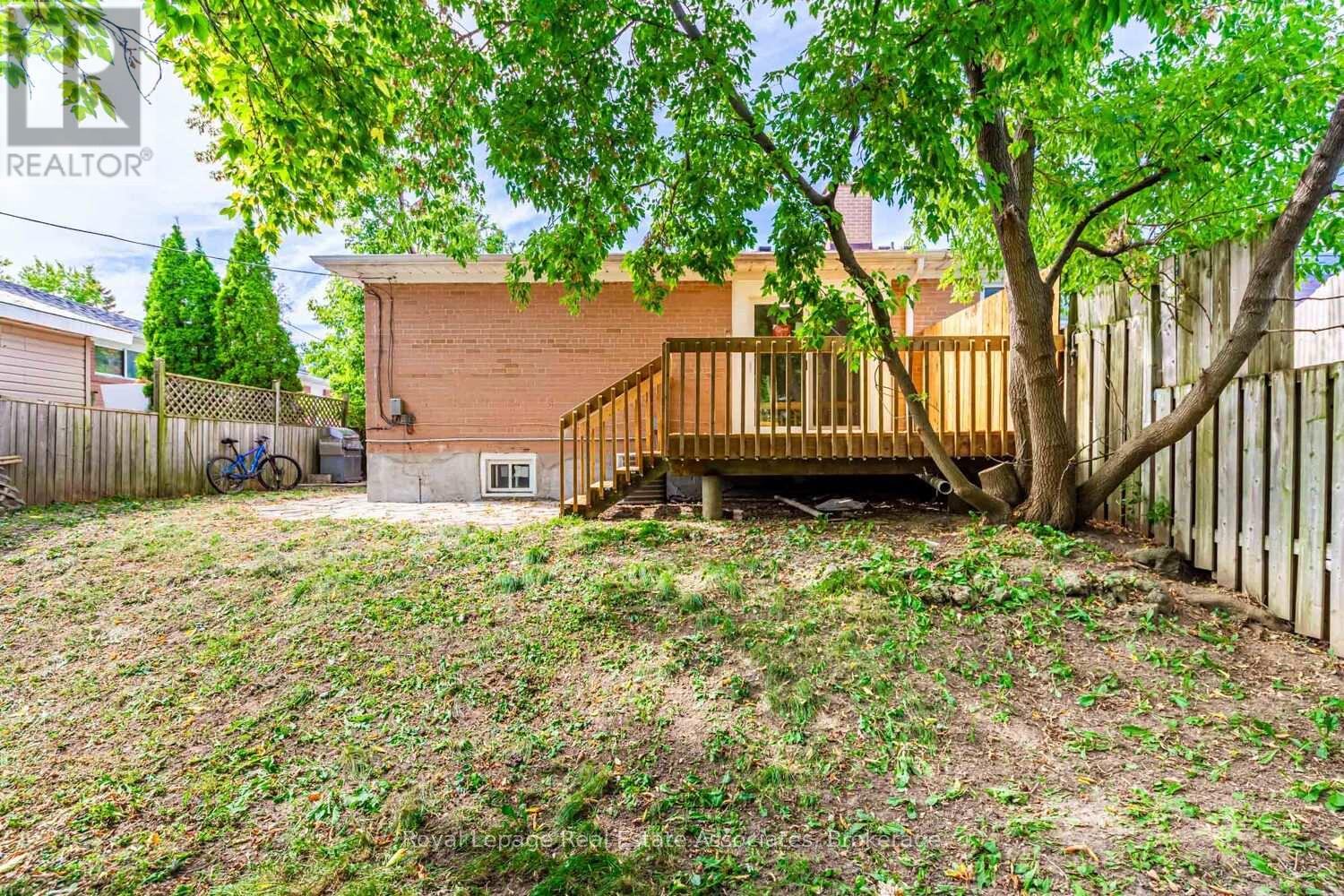 273 Bluegrass Boulevard, Richmond Hill, Ontario L4C 3H1 - Photo 32 - N12810882