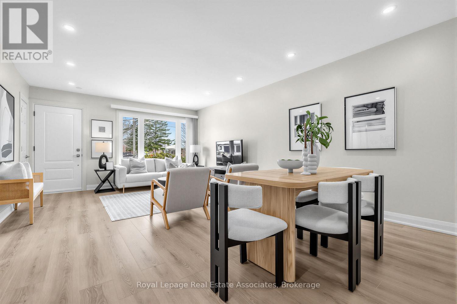 273 Bluegrass Boulevard, Richmond Hill, Ontario L4C 3H1 - Photo 8 - N12810882