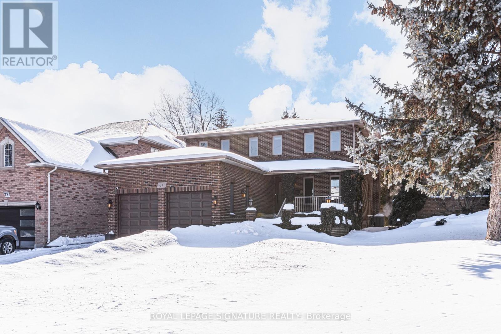 81 Garden Avenue, Richmond Hill, Ontario  L4C 6L6 - Photo 2 - N12810890