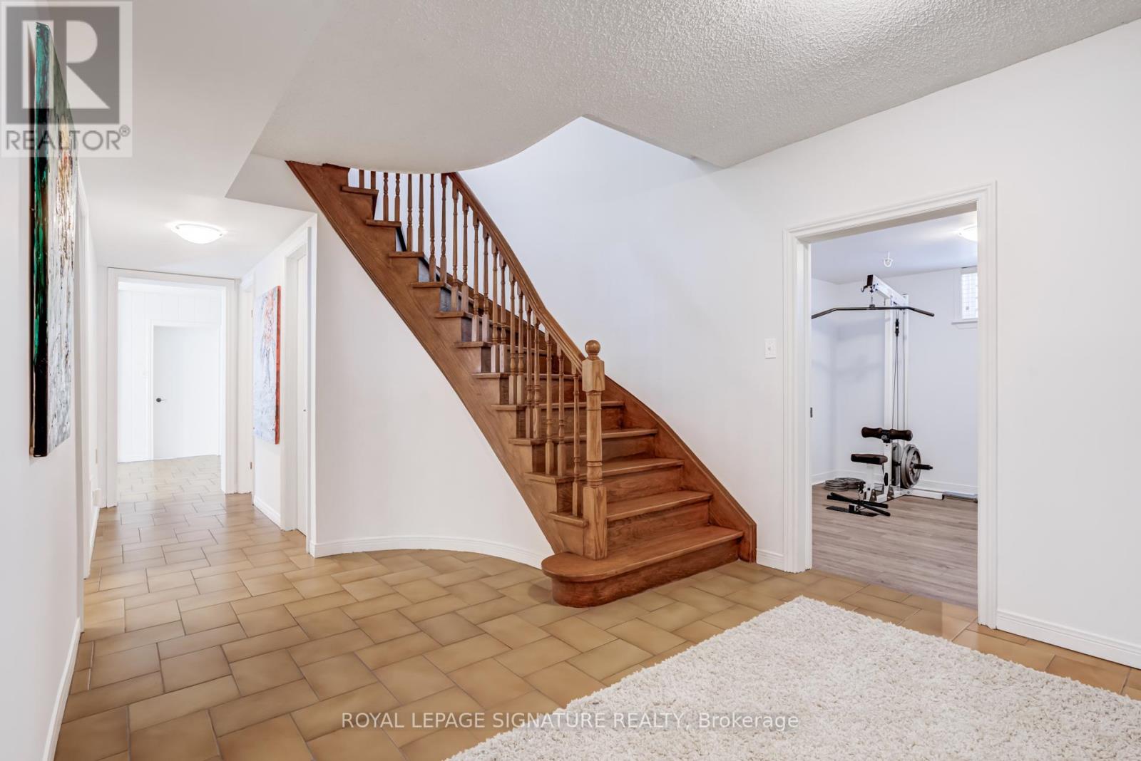 81 Garden Avenue, Richmond Hill, Ontario  L4C 6L6 - Photo 33 - N12810890