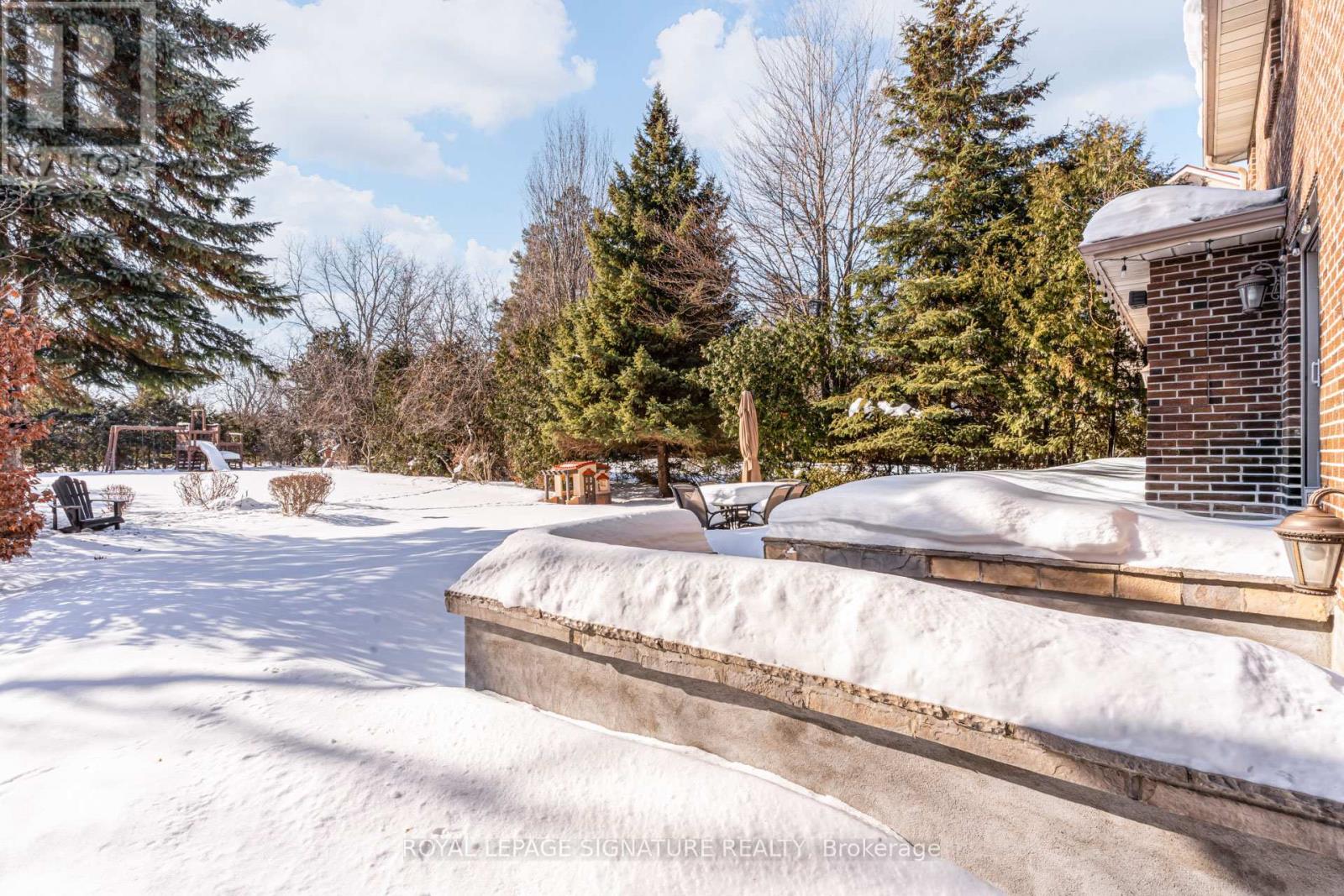 81 Garden Avenue, Richmond Hill, Ontario  L4C 6L6 - Photo 43 - N12810890