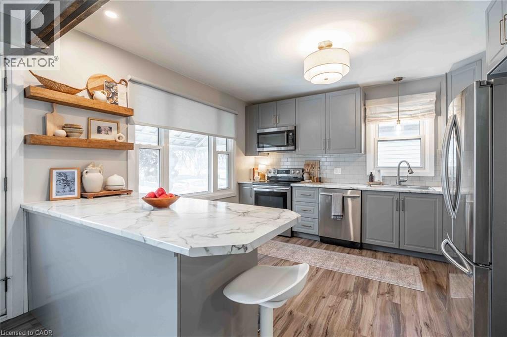 35 Charles Avenue, St. Catharines, Ontario  L2M 5S8 - Photo 6 - 40806879