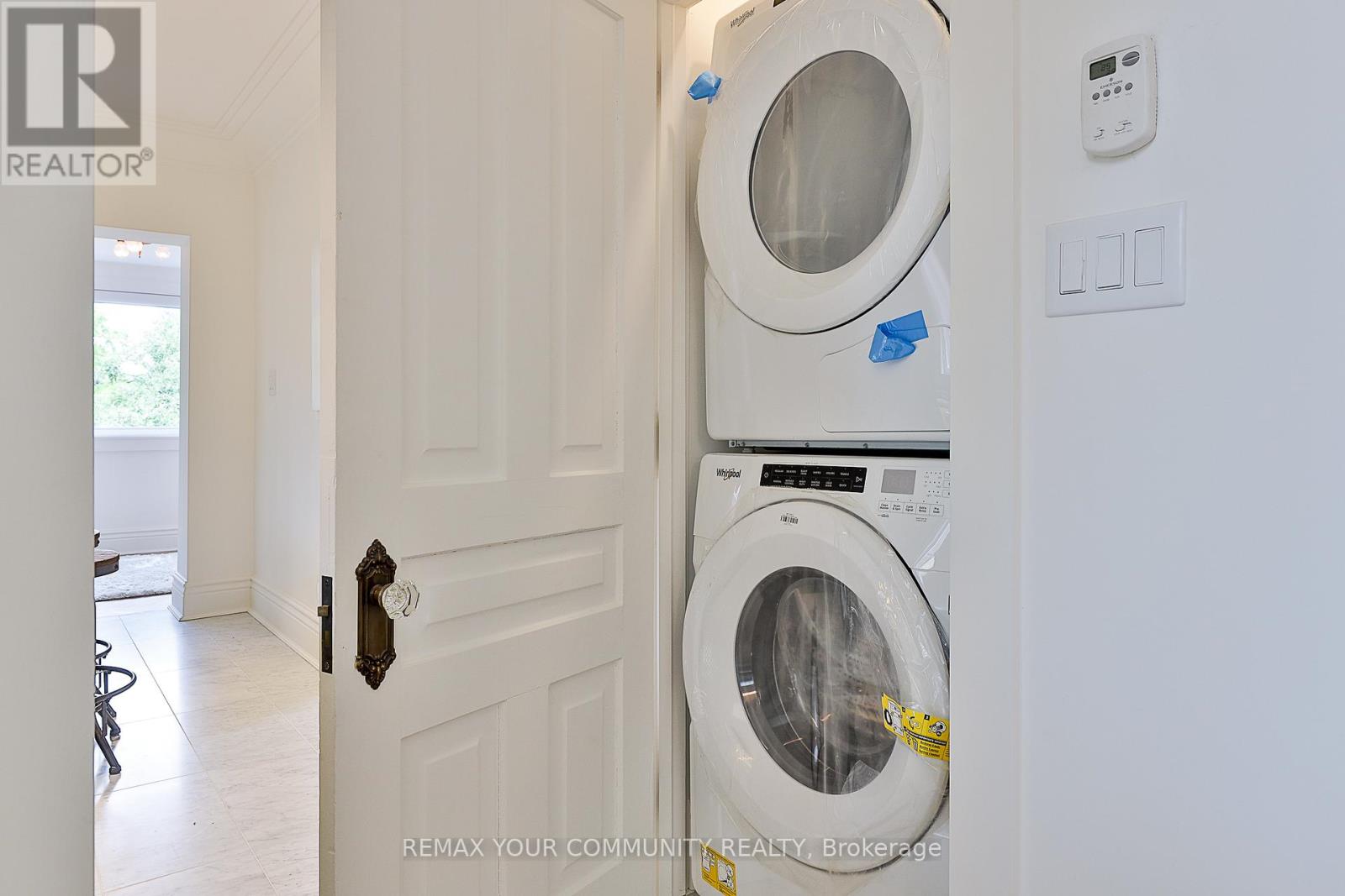 Unit #2 - 262 Roncesvalles Avenue, Toronto, Ontario  M6R 2M1 - Photo 14 - W12810824