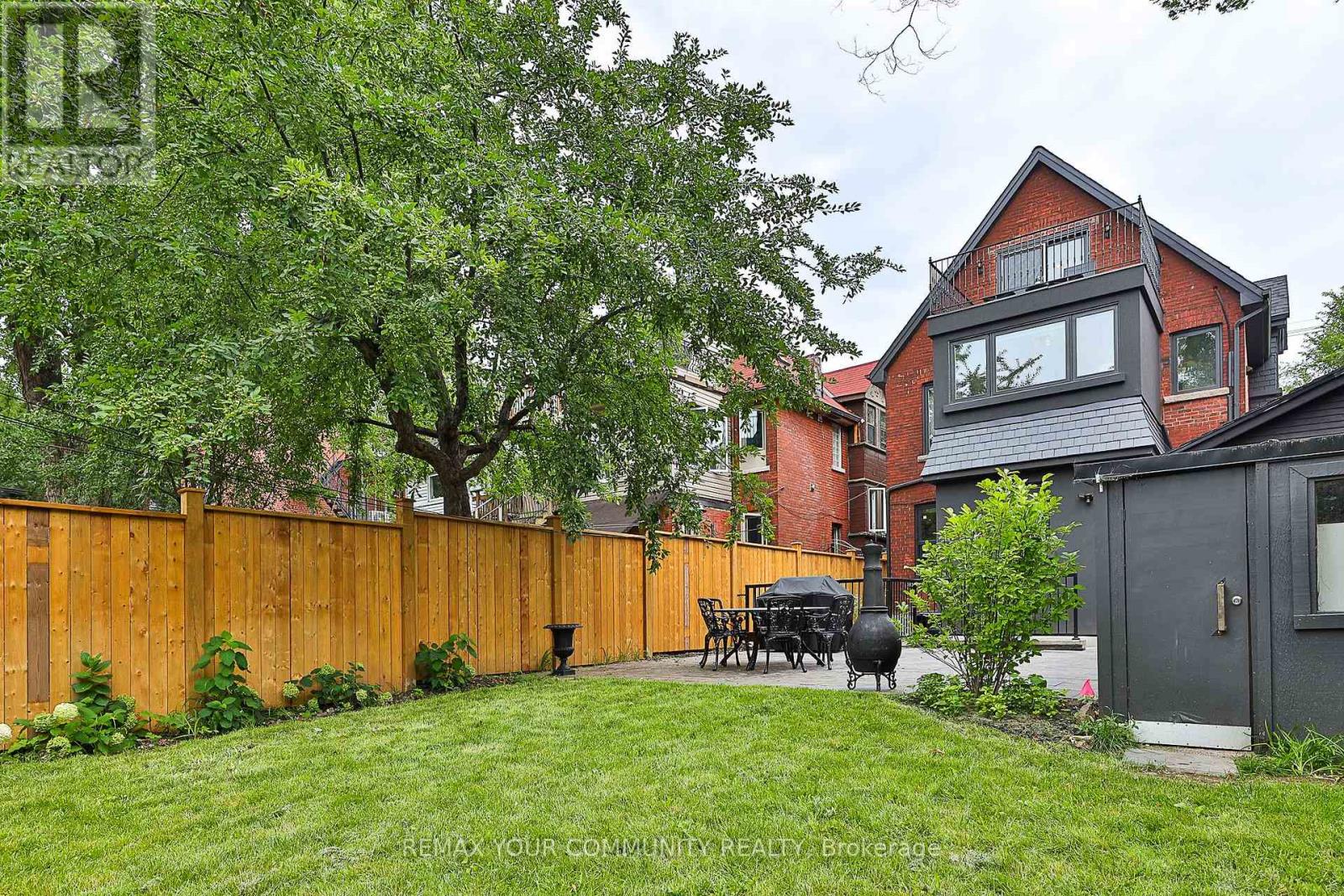 Unit #2 - 262 Roncesvalles Avenue, Toronto, Ontario  M6R 2M1 - Photo 36 - W12810824