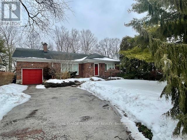 425 River Side Drive, Oakville, Ontario  L6K 3N6 - Photo 2 - W12810830