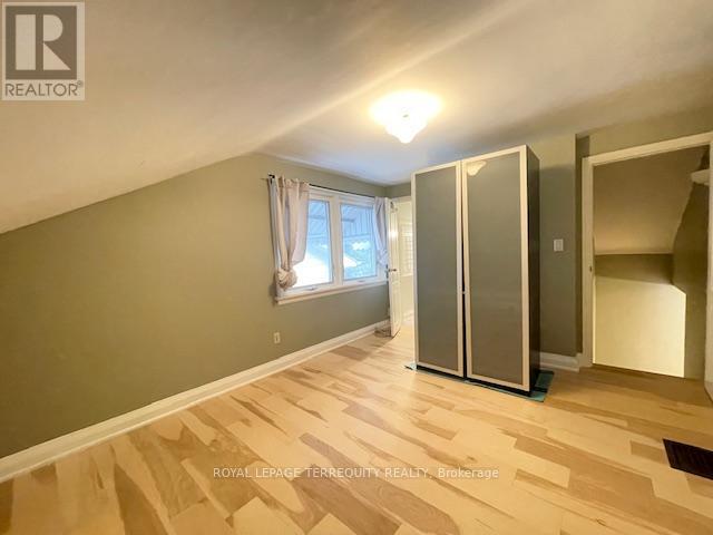 425 River Side Drive, Oakville, Ontario  L6K 3N6 - Photo 29 - W12810830