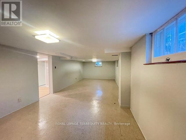 425 River Side Drive, Oakville, Ontario  L6K 3N6 - Photo 42 - W12810830