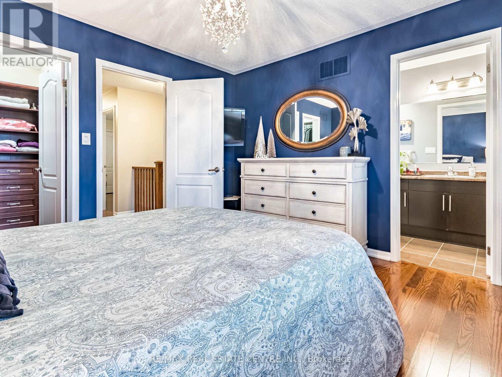 28 Colonel Frank Ching Crescent, Brampton, Ontario  L6Y 5W5 - Photo 7 - W12810884