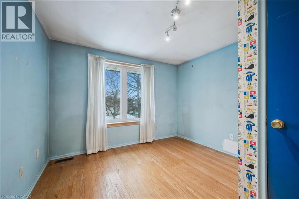 123 Lorraine Avenue, Kitchener, Ontario  N2B 2N1 - Photo 24 - 40800271