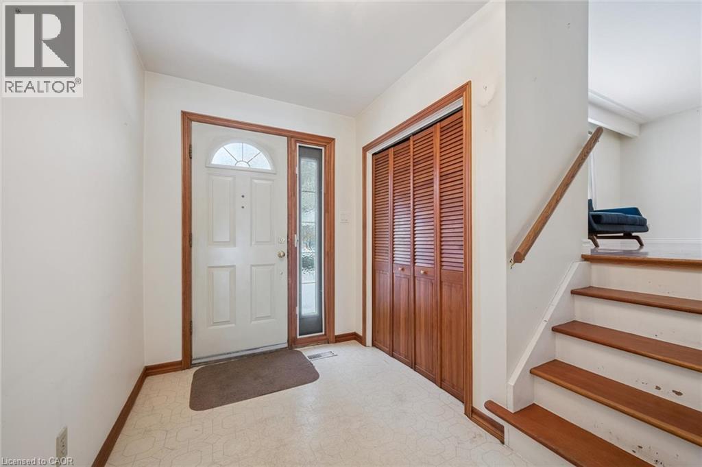 123 Lorraine Avenue, Kitchener, Ontario  N2B 2N1 - Photo 3 - 40800271