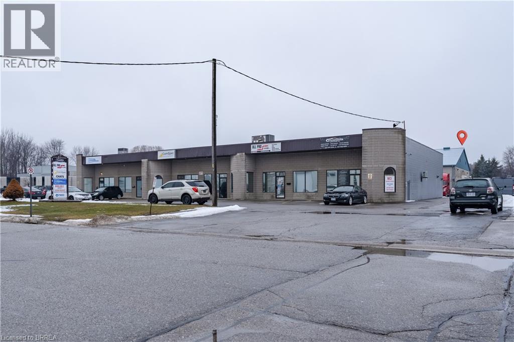 27 Copernicus Boulevard Unit# 8, Brantford, Ontario  N3T 1N4 - Photo 2 - 40791068