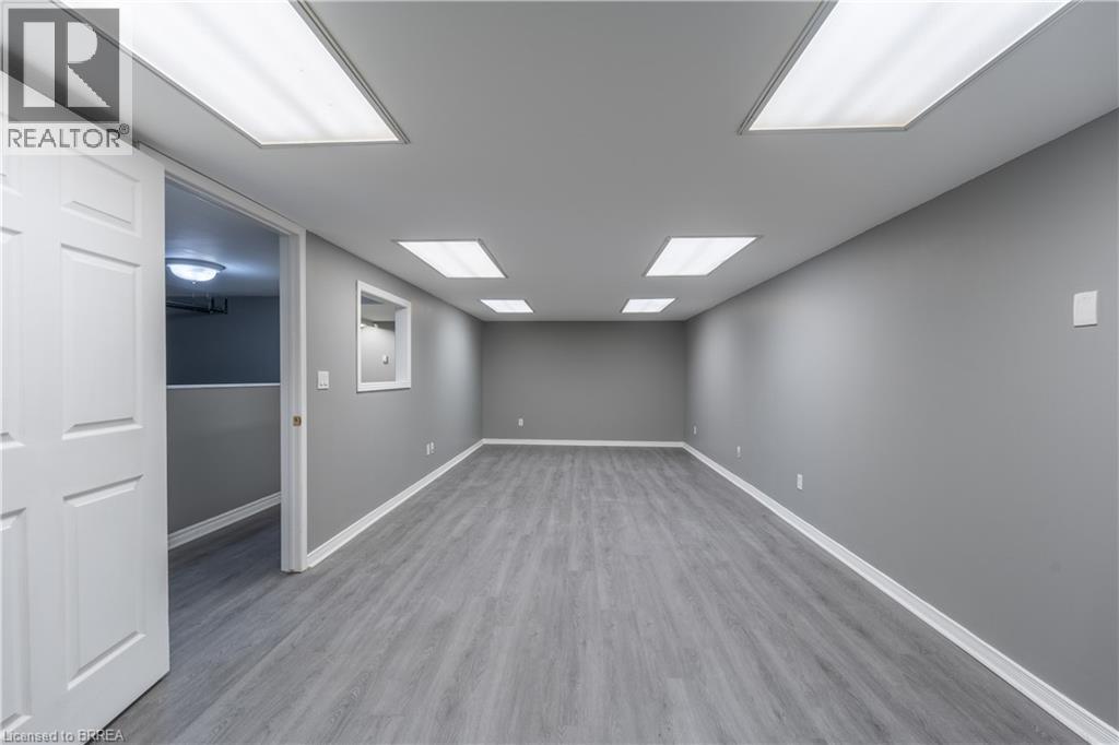 27 Copernicus Boulevard Unit# 8, Brantford, Ontario  N3T 1N4 - Photo 15 - 40791068