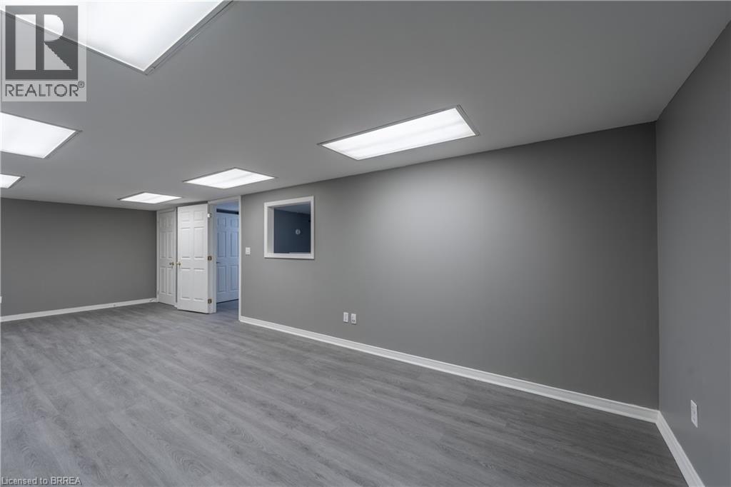 27 Copernicus Boulevard Unit# 8, Brantford, Ontario  N3T 1N4 - Photo 13 - 40791068