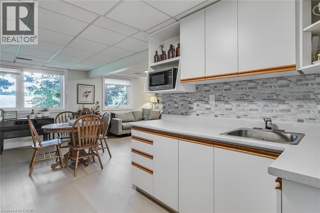 137 Lou's Boulevard, Rockwood, Ontario  N0B 2K0 - Photo 39 - 40797013