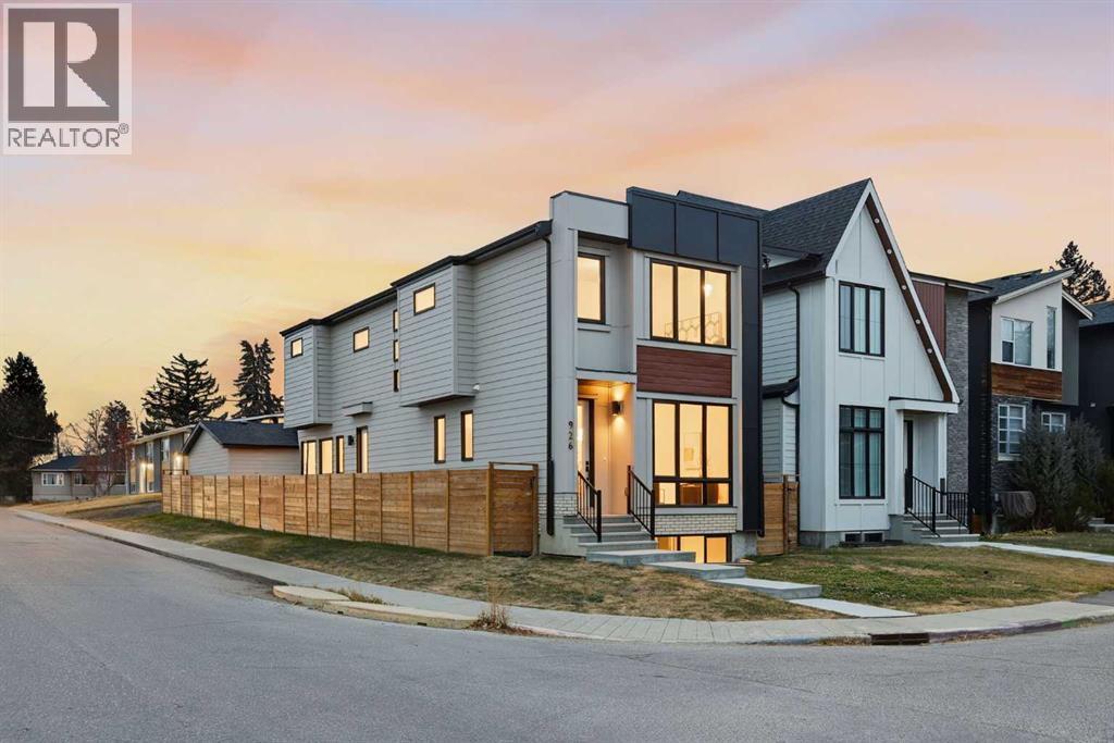 926 21 Avenue Nw, Calgary, Alberta  T2M 1K6 - Photo 2 - A2286973