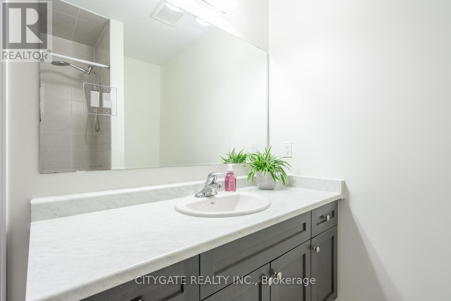 69 Mcmonies Drive, Hamilton, Ontario  L8B 0A5 - Photo 23 - X12810870