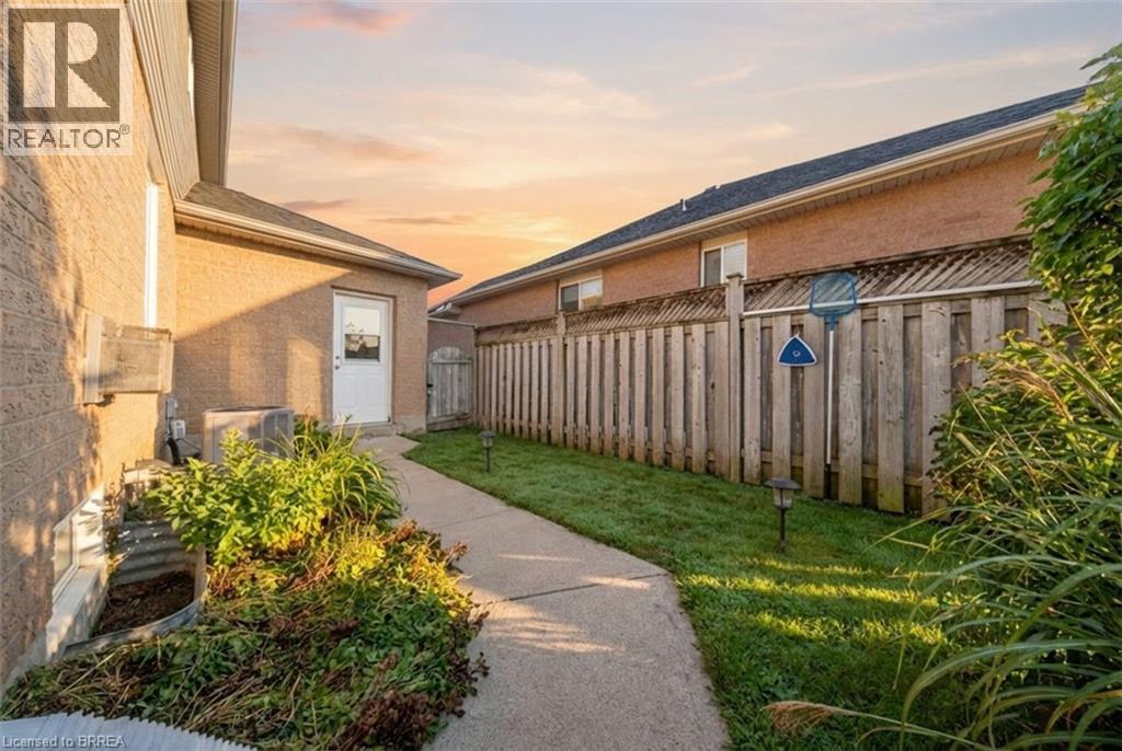 67 Wadsworth Crescent, Cambridge, Ontario  N1S 5A3 - Photo 16 - 40805734