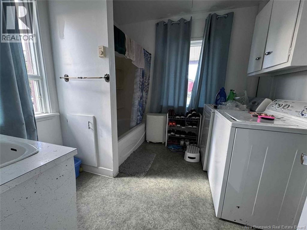 9 Martin Street, Edmundston, New Brunswick  E3V 2L8 - Photo 8 - NB133992