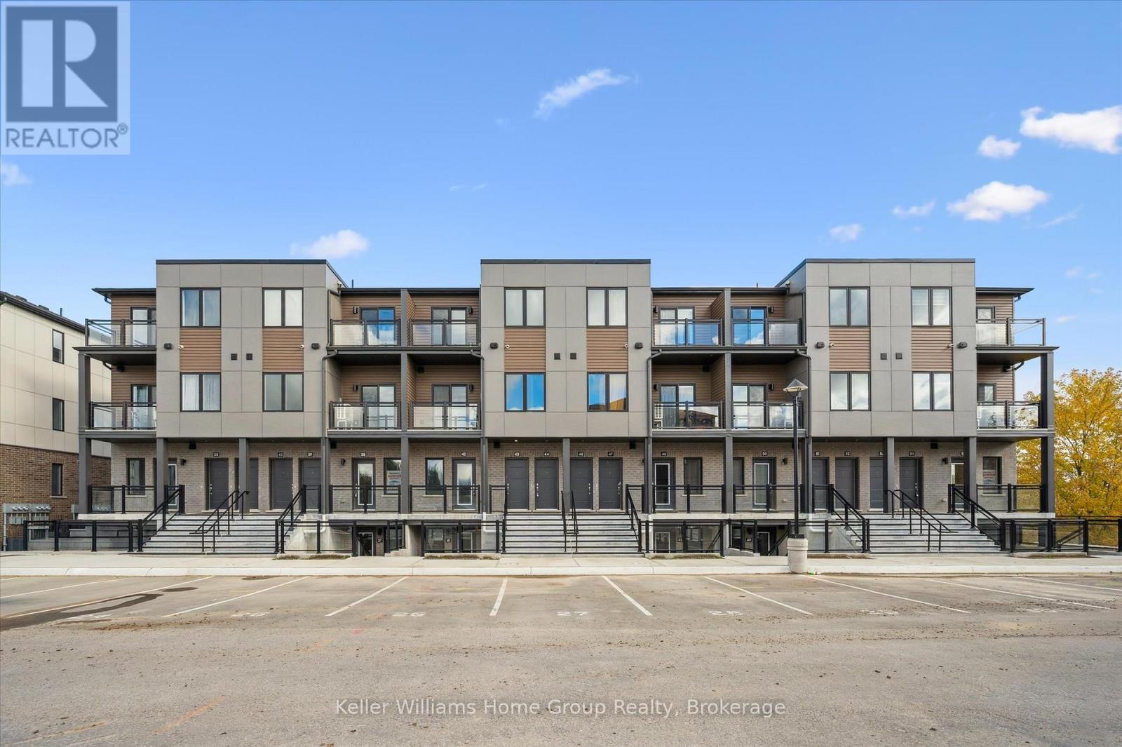 40 - 940 ST.DAVID STREET N, centre wellington (fergus), Ontario