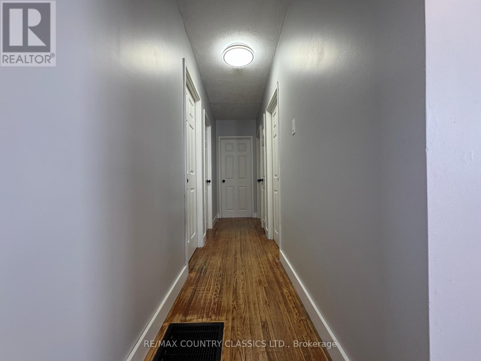 29 Hemlock Street, Highlands East (Bicroft Ward), Ontario  K0L 1M0 - Photo 16 - X12811186