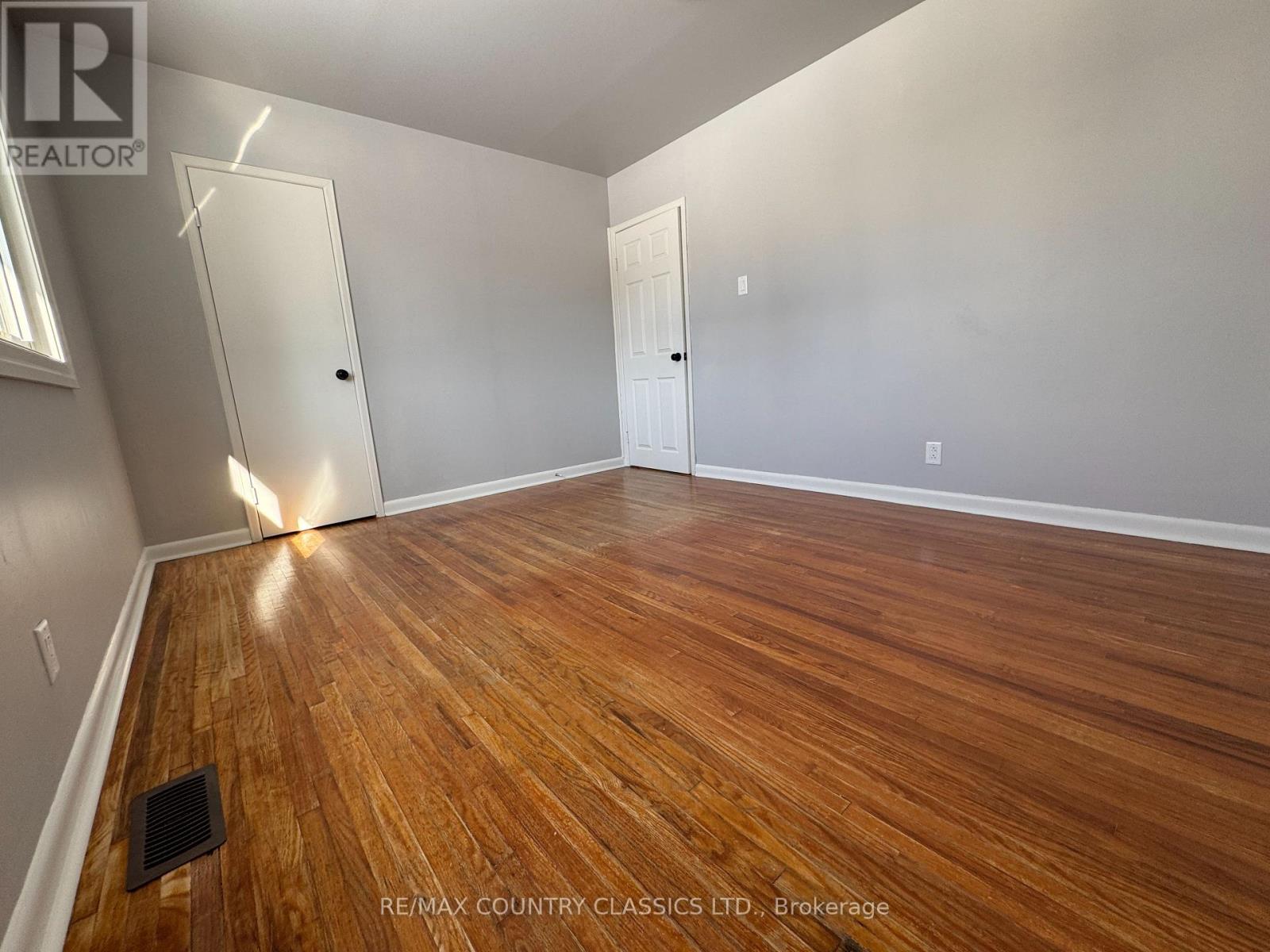 29 Hemlock Street, Highlands East (Bicroft Ward), Ontario  K0L 1M0 - Photo 21 - X12811186