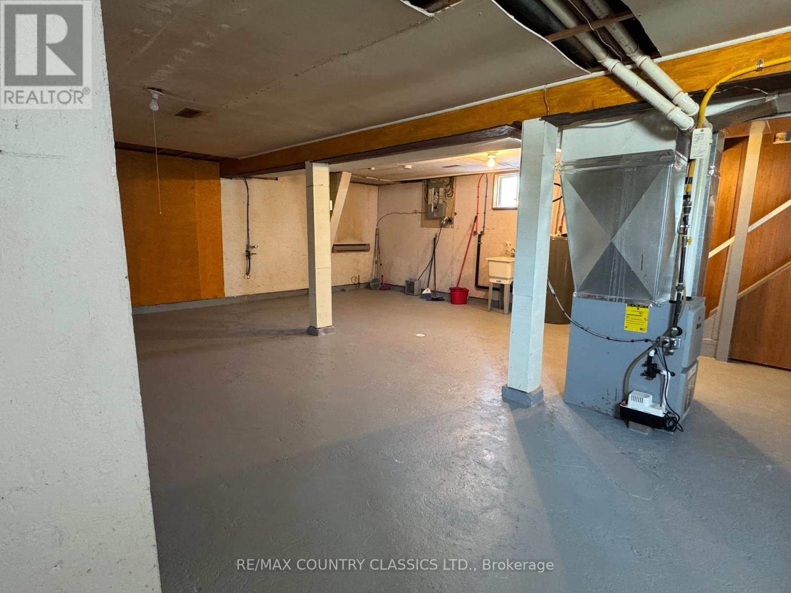 29 Hemlock Street, Highlands East (Bicroft Ward), Ontario  K0L 1M0 - Photo 31 - X12811186