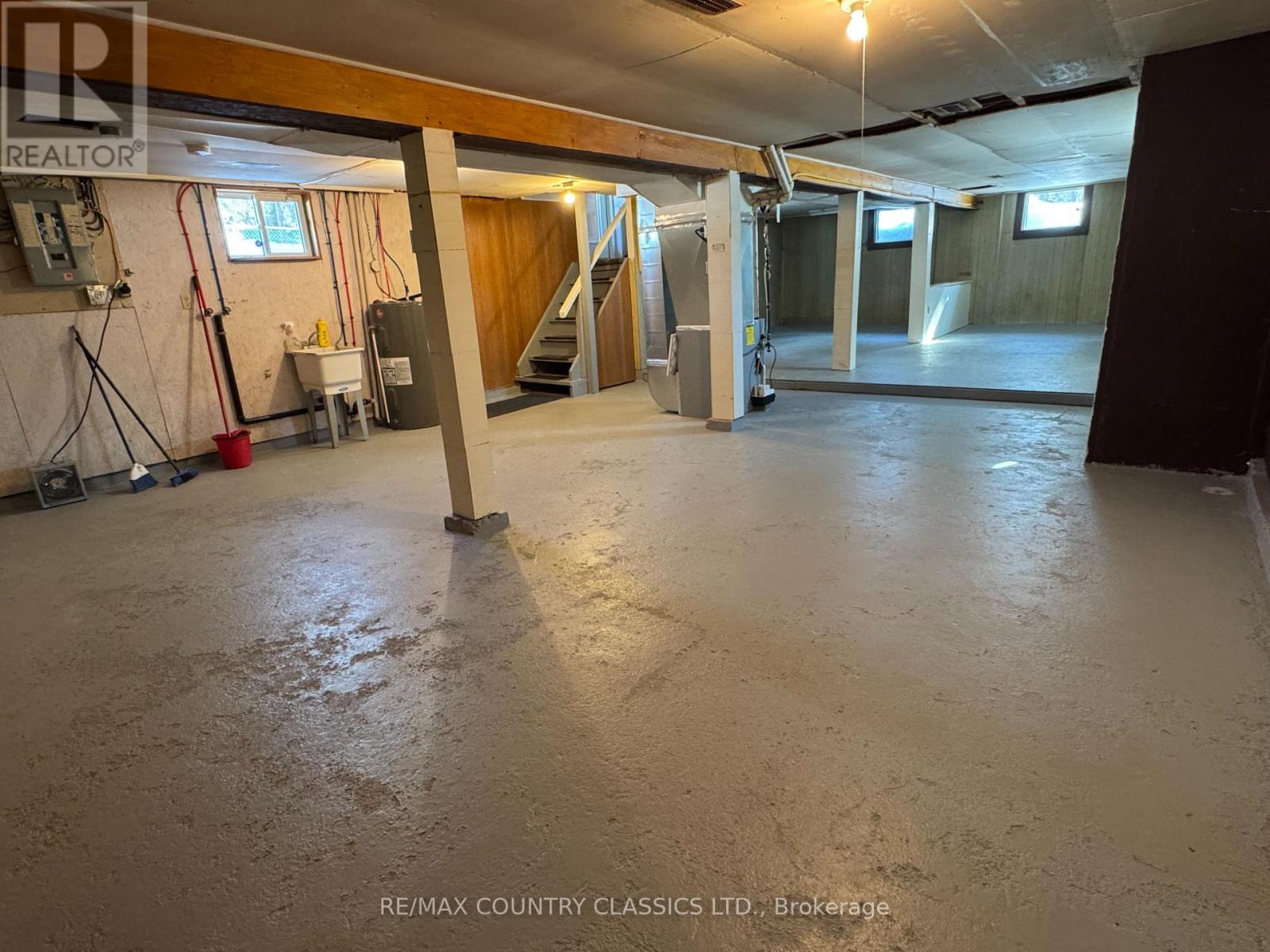 29 Hemlock Street, Highlands East (Bicroft Ward), Ontario  K0L 1M0 - Photo 32 - X12811186