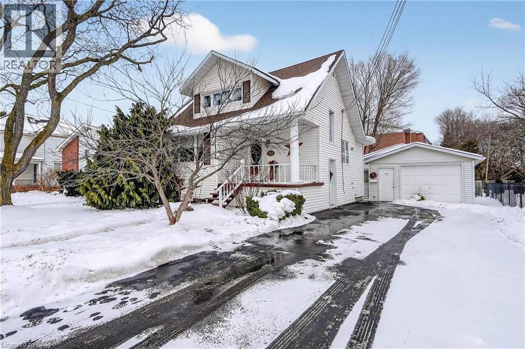 110 Livingston Avenue, Grimsby, Ontario  L3M 1L6 - Photo 1 - 40806575