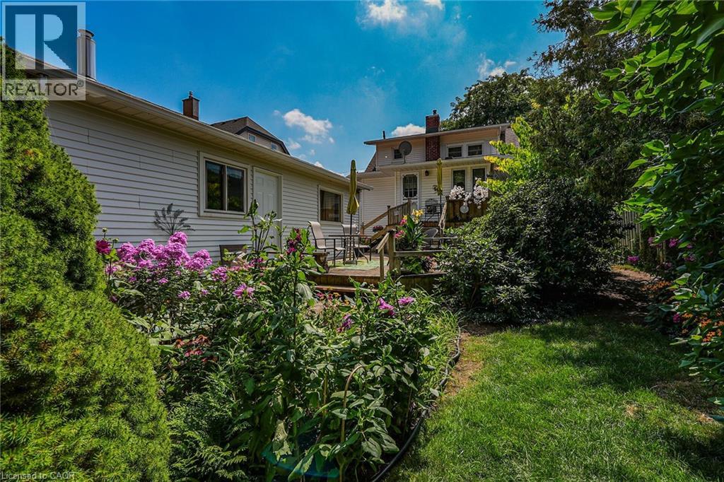 110 Livingston Avenue, Grimsby, Ontario  L3M 1L6 - Photo 30 - 40806575