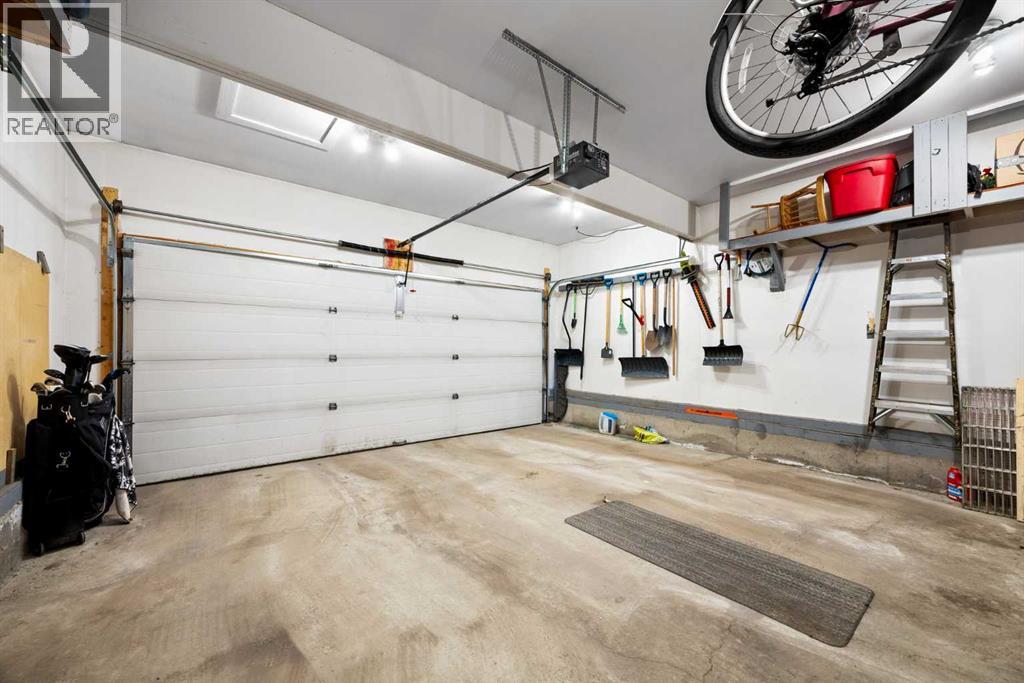 73 Sunset Heights, Cochrane, Alberta  T4C 0C7 - Photo 29 - A2284779