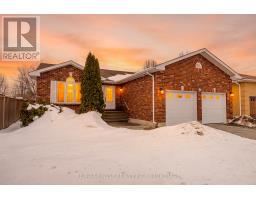 855 MARSH CRESCENT, Kingston, Ontario