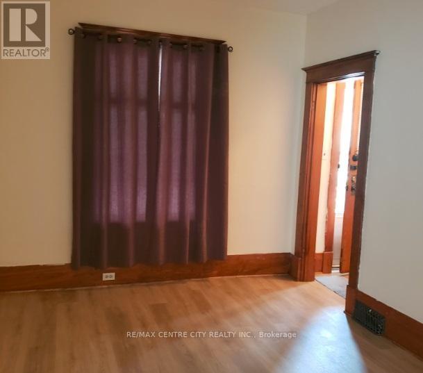 248 Emery Street E, London South, Ontario  N6C 2E2 - Photo 9 - X12810944