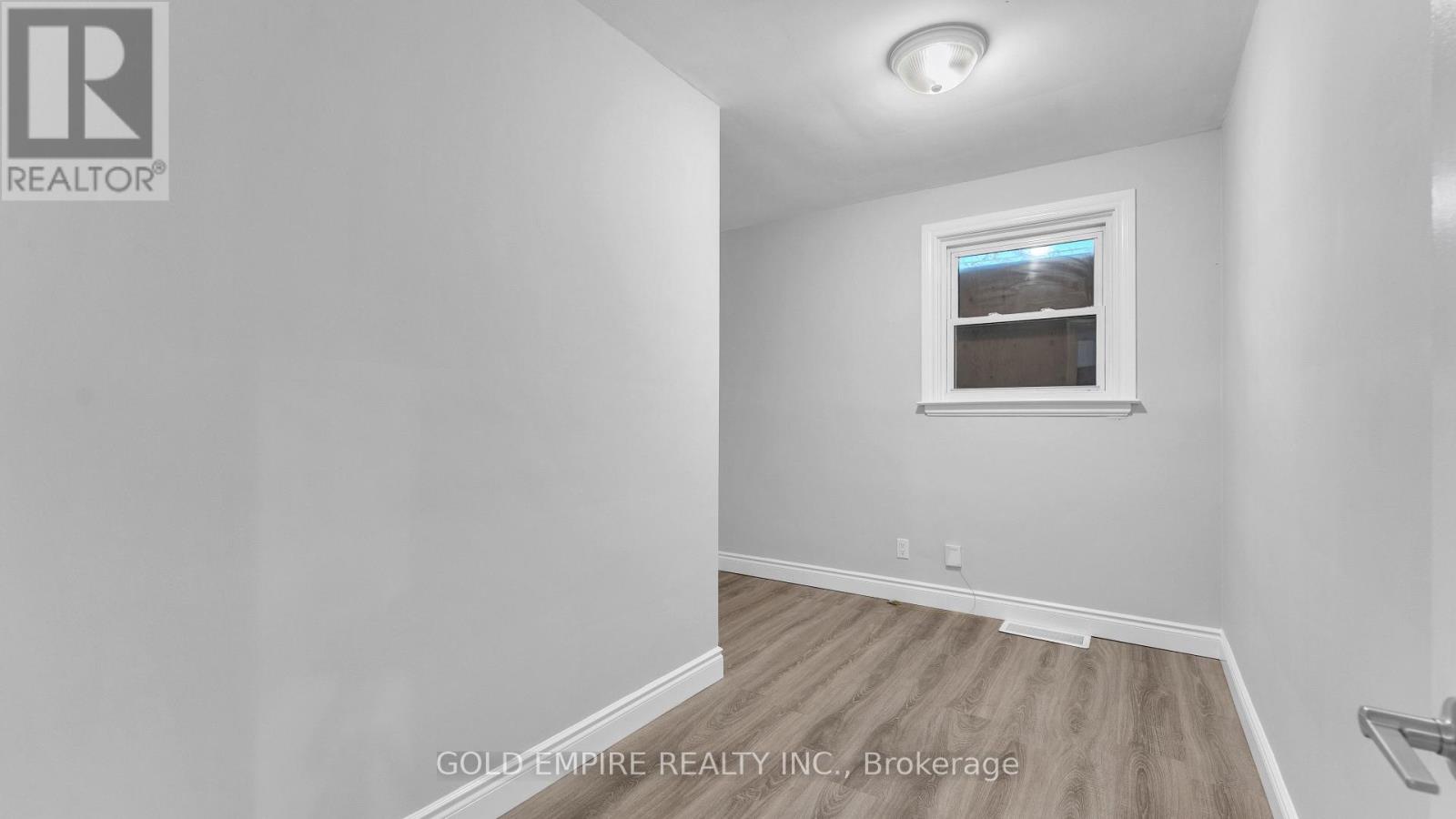 Main - 908 Trafalgar Street, London East, Ontario  N5Z 1G2 - Photo 16 - X12811014