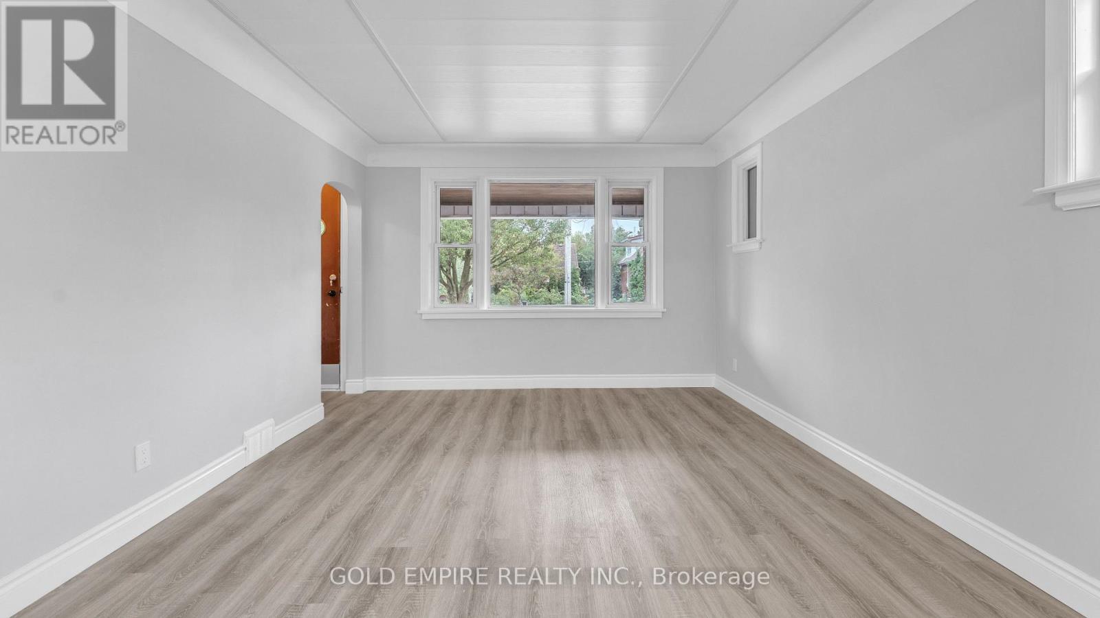 Main - 908 Trafalgar Street, London East, Ontario  N5Z 1G2 - Photo 3 - X12811014