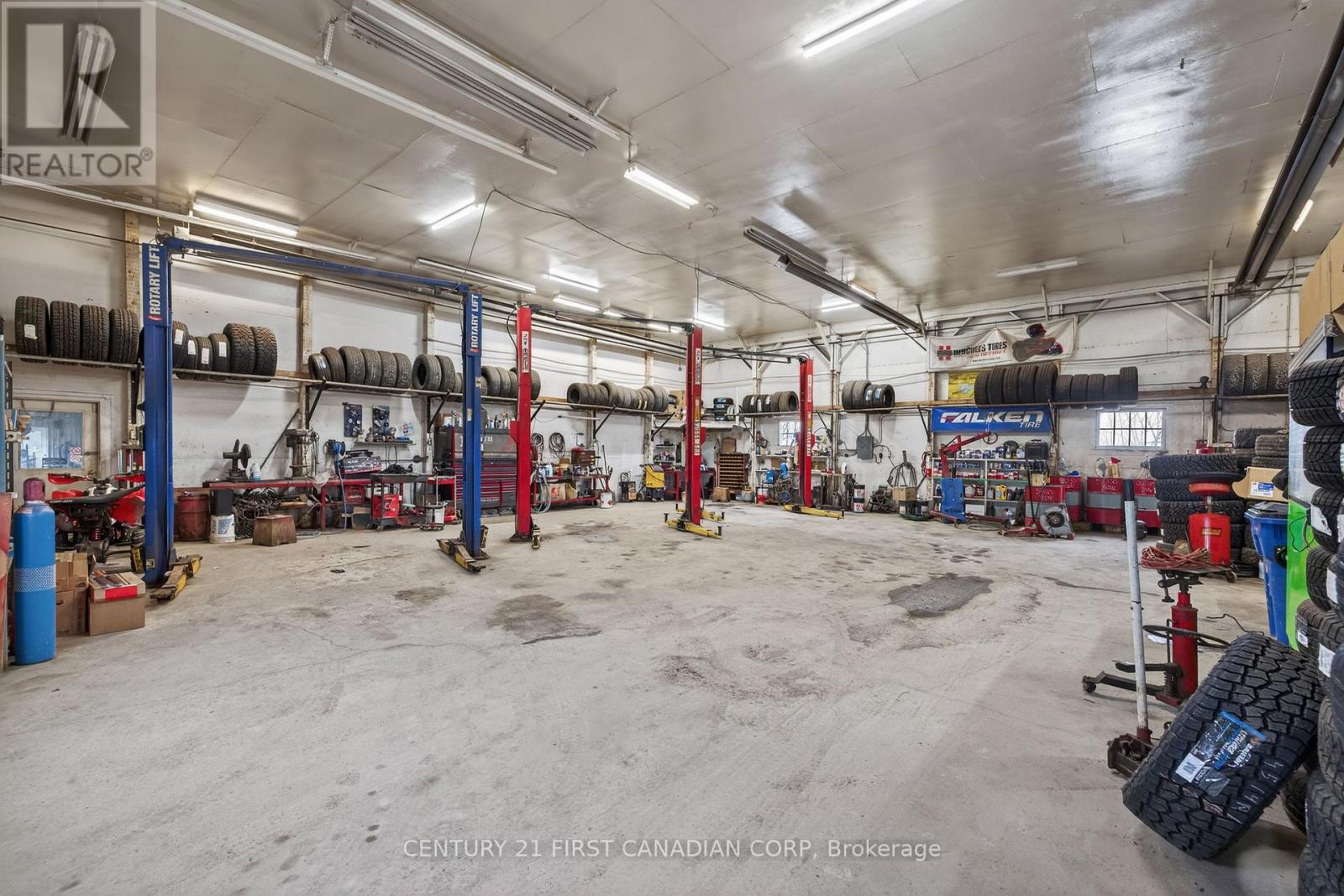 12353 Ridge Line, Chatham-Kent, Ontario  N0P 2C0 - Photo 22 - X12811048