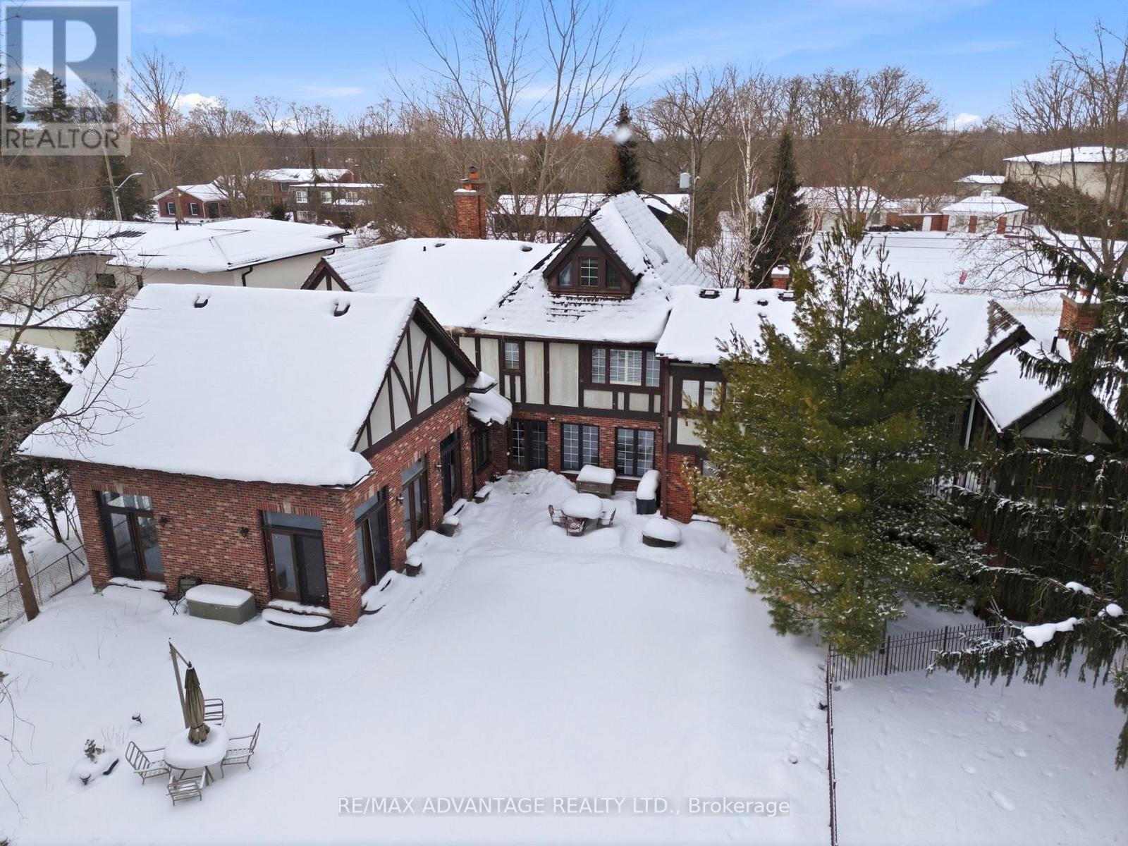 1510 Ryersie Road, London North, Ontario  N6G 2R9 - Photo 2 - X12811126