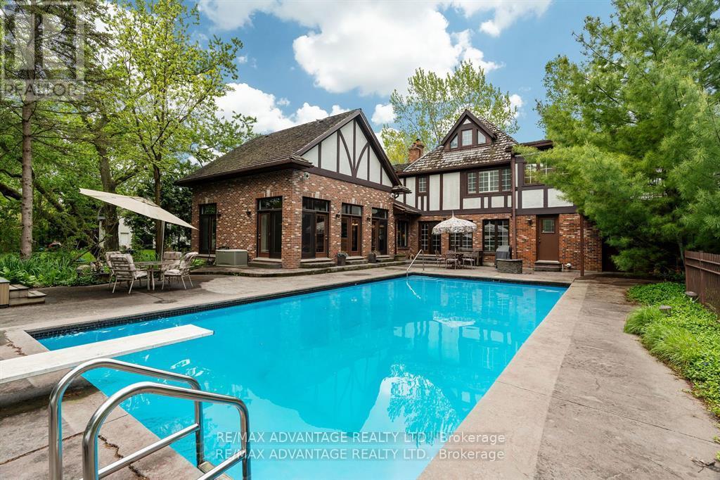 1510 Ryersie Road, London North, Ontario  N6G 2R9 - Photo 41 - X12811126