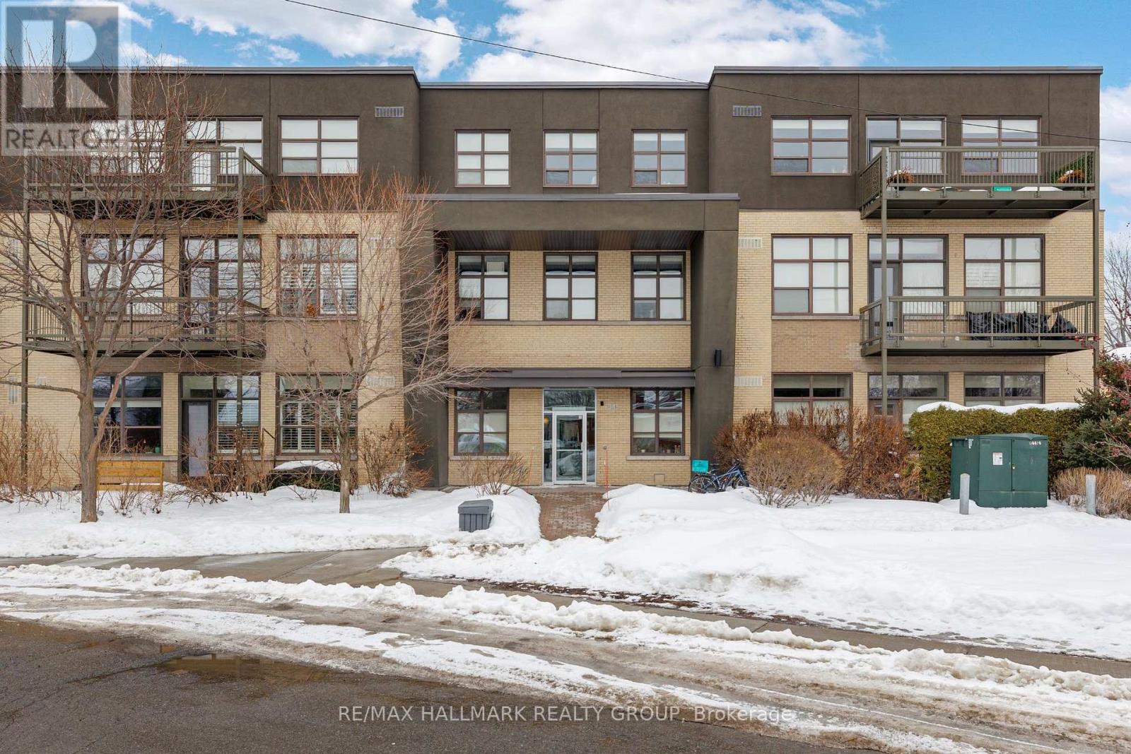 211 - 345 St Denis Street, Ottawa, Ontario  K1L 5J1 - Photo 1 - X12811016