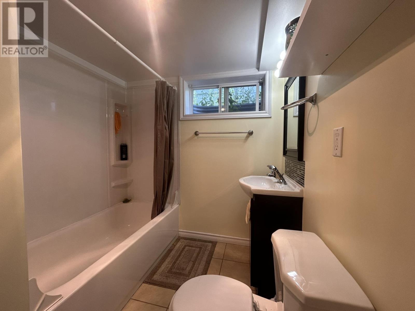 208-210 Mackenzie Ave, Atikokan, Ontario  P0T 1C0 - Photo 33 - TB2600268