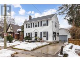 2 GARDINER PLACE, St. Catharines, Ontario